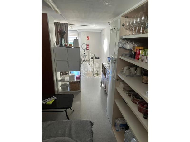 Foto 0fc2aa37-fc6a-4622-b7d0-901921222c81. Transfer business premise in avinguda de l'estatut 20 in Rubí