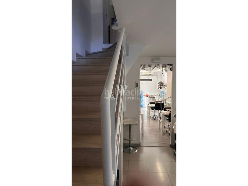 Foto 287c6b60-d2c0-4b2b-b8a4-afbee750a77b. Transfer business premise in avinguda de l'estatut 20 in Rubí