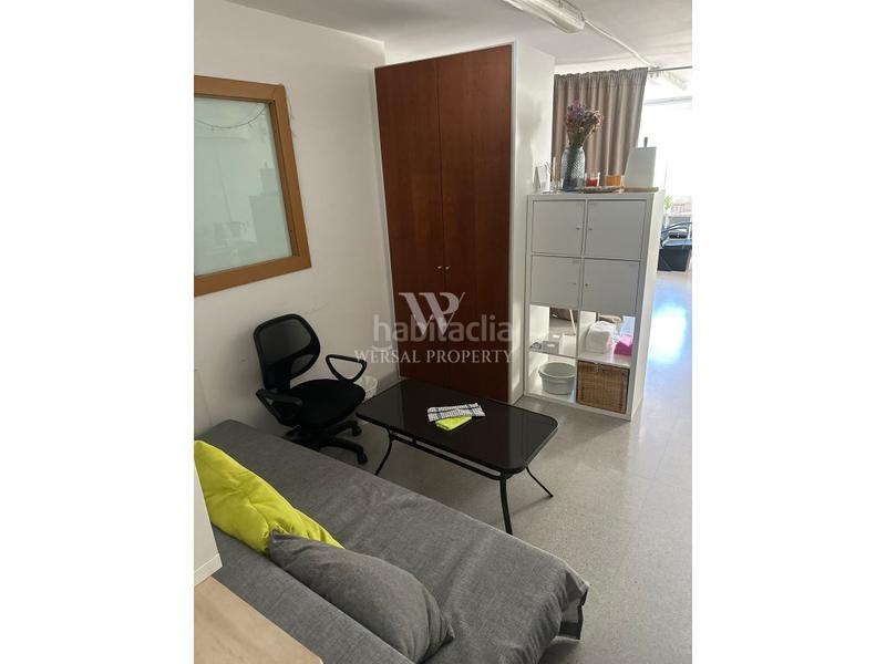 Foto d32d6664-5ea6-4230-8f0d-555174eeb8e9. Transfer business premise in avinguda de l'estatut 20 in Rubí