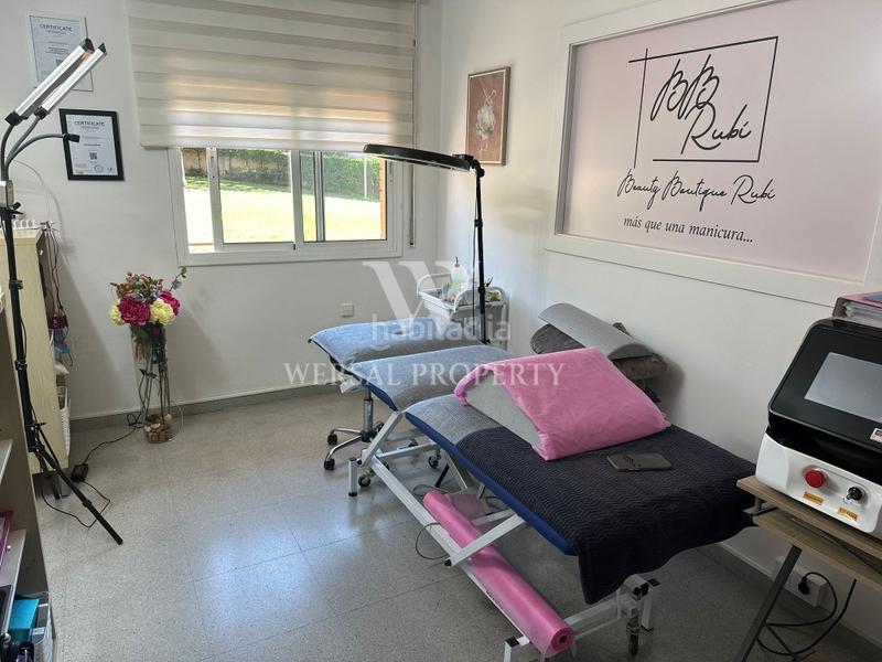 Foto 0cd42866-ac5f-4973-8542-3f656f96f2c4. Trapasso locale commerciale in avinguda de l'estatut 20 in Rubí