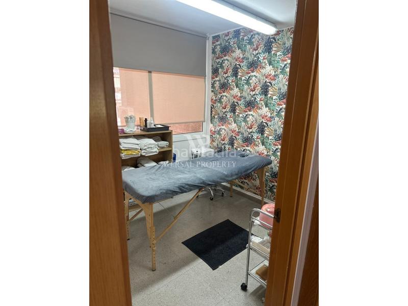 Foto 1367ec18-6145-4313-9396-67724dd4b218. Trapasso locale commerciale in avinguda de l'estatut 20 in Rubí