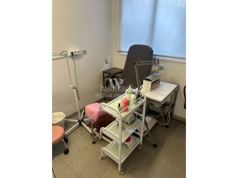 Foto 40de9972-15f9-4fa1-896b-dbeac70c57f0. Trapasso locale commerciale in avinguda de l'estatut 20 in Rubí