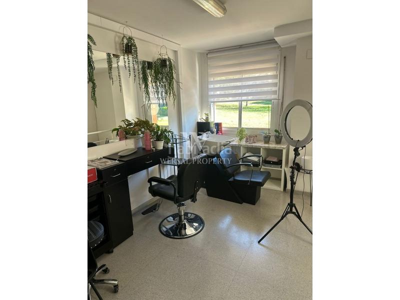 Foto 7a5a60f6-5649-4841-8d92-1d4d13ebc3ac. Umzug geschäftsraum in avinguda de l'estatut 20 in Rubí