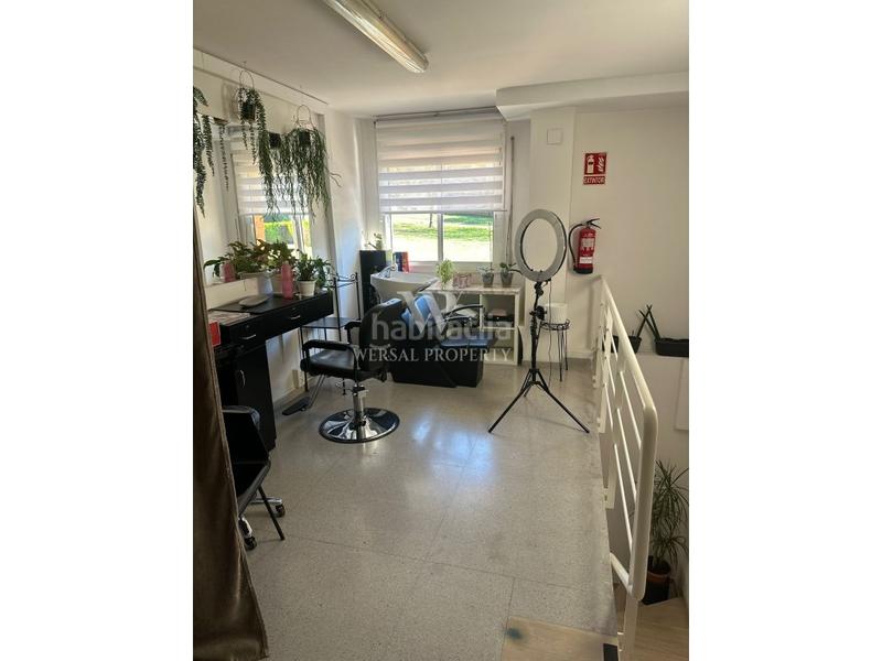 Foto b407c8aa-077b-4fb9-8460-9b6b8c2f1819. Umzug geschäftsraum in avinguda de l'estatut 20 in Rubí