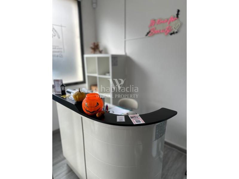 Foto d27145f6-a848-44ae-8542-3024683ea1f9. Umzug geschäftsraum in avinguda de l'estatut 20 in Rubí