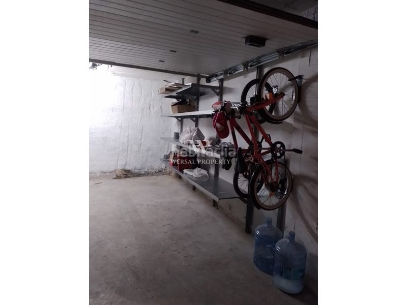 Foto db7aaf6b-acef-4732-9d4e-94432244f3ab. Aparcament cotxe a calle via augusta 3 a Centre Salou