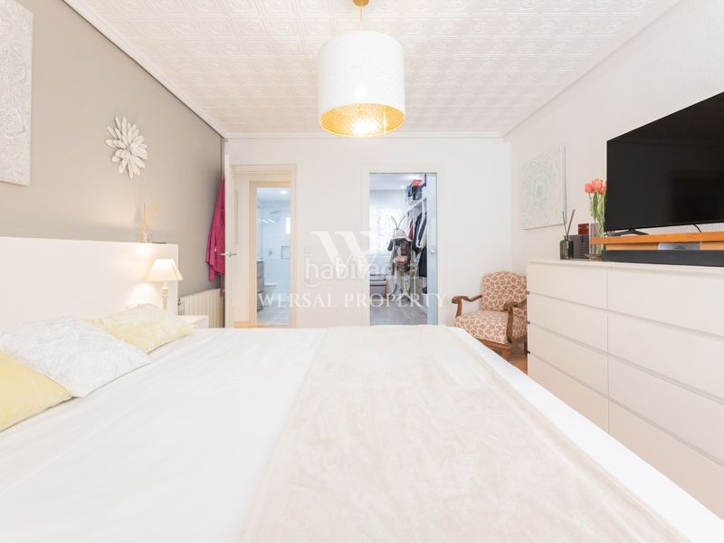 Foto 467b9ef0-c368-4356-9b3d-f0101cac7881. Pis a calle virgen de la cabeza 63 a Vara de Quart Valencia