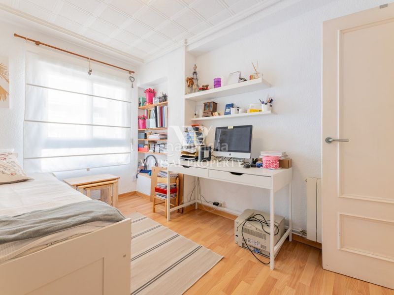 Foto ea28c371-076d-4c67-bec3-fc2788d18561. Pis a calle virgen de la cabeza 63 a Vara de Quart Valencia