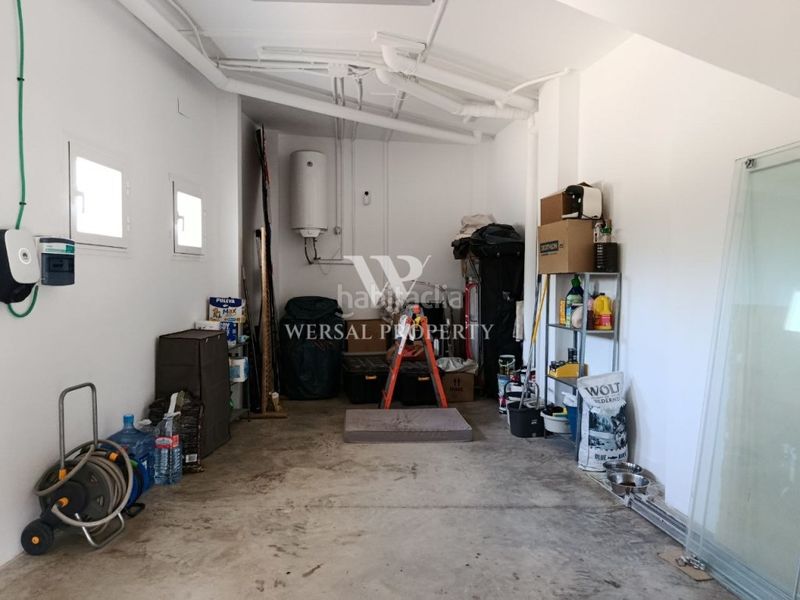 Foto 994d61c4-c908-49c8-8310-07291fe29d72. Casa adossada a calle pau casals 24 a Ampolla (L´)