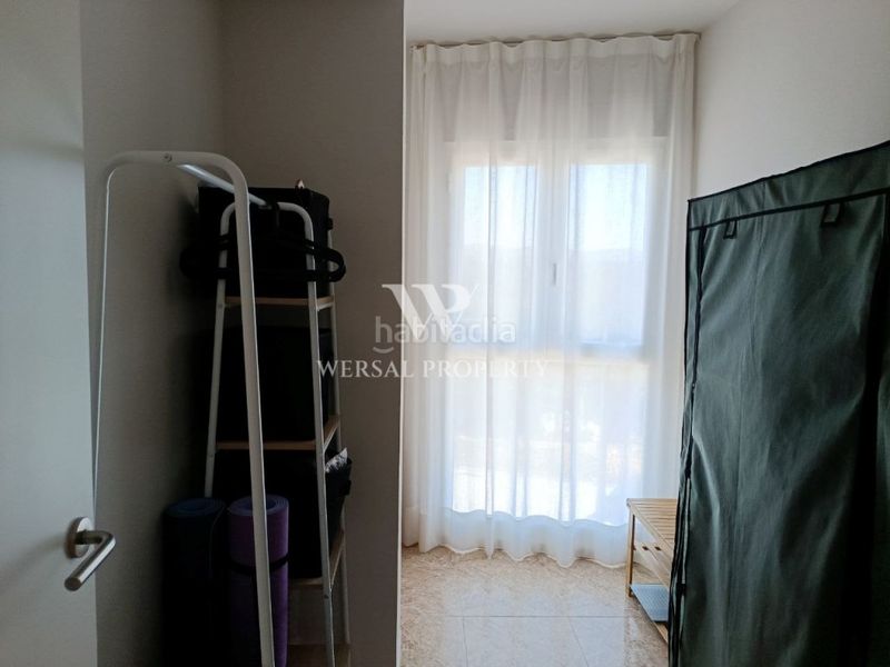 Foto c3858981-425d-4fbf-8857-86db09aee838. Casa adossada a calle pau casals 24 a Ampolla (L´)