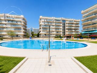 Apartamento  Calle viladomat 6. Apartamento con licencia turística en salou