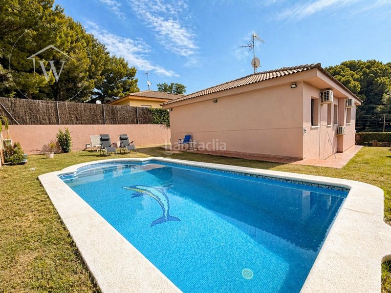 Foto c804a9cb-621e-4733-9e3e-4d8d8e436e78. Xalet amb aparcament piscina a Mas Mel Calafell