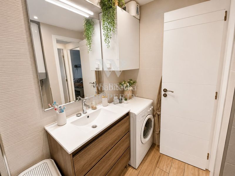 Foto 03bc0d93-2385-4dbd-87d3-96b595b814f1. Apartament a calle cala de la font 35 a pla de maset - cap de Salou Salou