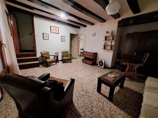 Bauernhof in Ginestar. Casa de pueblo en ginestar