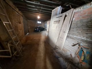 Edifici  Carrer de la palla. Almac�n�garaje esquinero con gran potencial