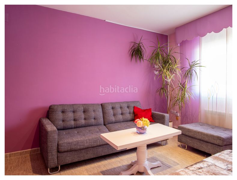 Foto e04dfefa-3dce-4025-b615-5c67809861dc. Pis amb xemeneia calefacció aparcament a Móra la Nova