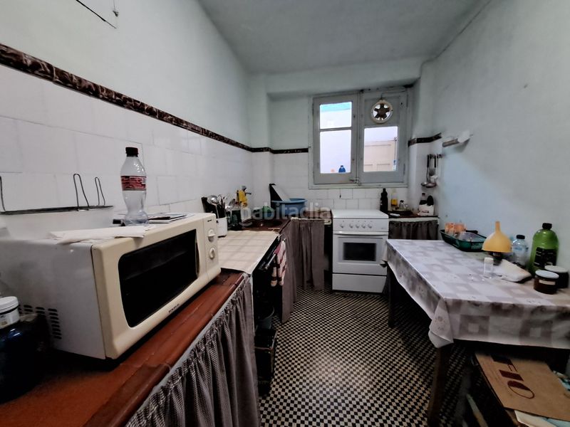 Foto bcf7c916-1b27-48e5-bbf2-eb4d65be84c4. Casa adossada amb aparcament a Móra la Nova