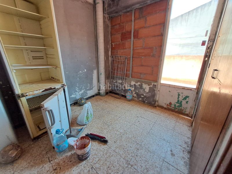 Foto 5cfe4fd5-25d9-44ec-9e28-d4b256704b58. Edificio  esquinero en el centro de la población en Móra d´Ebre