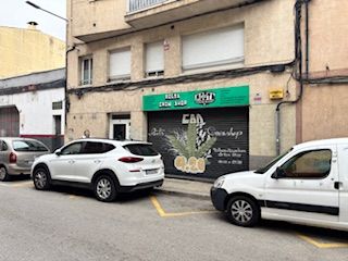 Miete Geschäftsraum in Carrer de costabona 4. Es lloga local de 160m2 al carrer costabona, 4 de girona