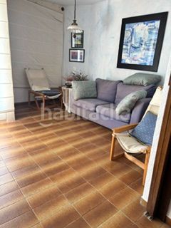 Foto 37511950-9269-489e-b552-27327a1636d5. Rent duplex in carrer de la ronda del pedró 5 in Eixample Residencial Escala (L´)
