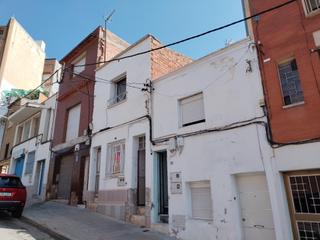 Casa adossada  Carrer del príncep de viana. En venta casa en can boada, terrassa.