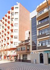 Appartement  Avinguda de francesc de marimon. Piso de 3hab con ascensor en venta, esparreguera.