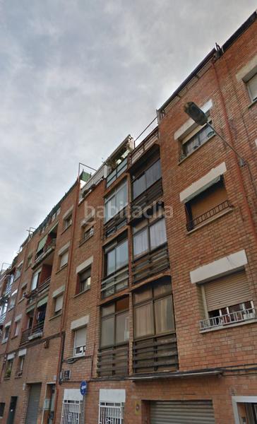 Foto 2eee91f8-360a-4f78-ae05-ff2be83c9612. Piso ático de 3 hab en venta, . en Can Tiana Ripollet