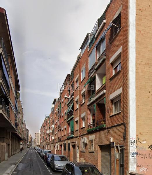 Foto 8c01a118-d39d-4717-bb93-58e2c804a761. Piso ático de 3 hab en venta, . en Can Tiana Ripollet