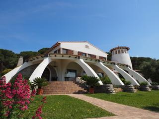 Xalet a Colomar 7. Villa de alto standing en venta en santa cristina daro