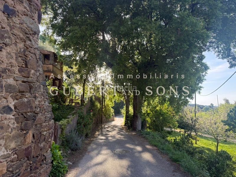 Foto 4ee8b8c9-3834-464b-b322-9d86dc4e483c. Terreny residencial a Vall-llobrega