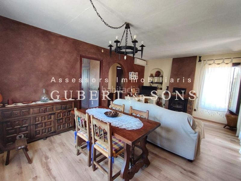 Foto 43366241-2592-4cb8-b9a8-e56a66f69c2c. Casa amb calefacció a Vall-llobrega