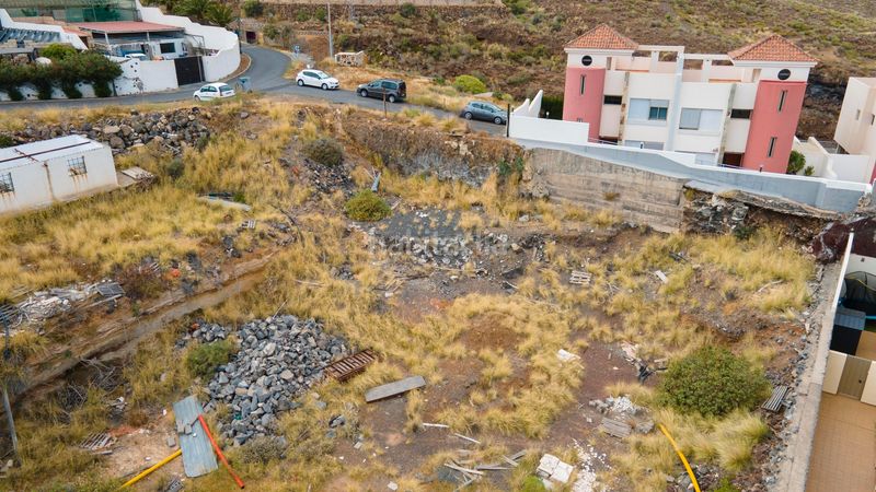 Foto 5a295abe-a288-407e-9220-c389237630c2. Terreno residencial en calle concejal florentin castillo rodriguez 10 estupenda oportunidad de terreno con proyecto de obra y licencia en Barranco Hondo. en Candelaria