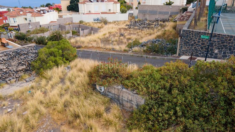 Foto 6a7e0fb2-7748-435c-bd19-31f3f71d7ebf. Terreno residencial en calle concejal florentin castillo rodriguez 10 estupenda oportunidad de terreno con proyecto de obra y licencia en Barranco Hondo. en Candelaria
