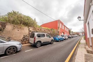 Terreny residencial a Calle valerio jose padron 62a. Oportunidad de parcela urbana en esquina a dos calles, en calle