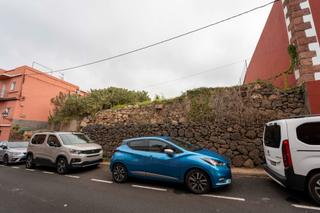 Terreny residencial en Calle valerio jose padron 62a. Oportunidad de parcela urbana en esquina a dos calles, en calle