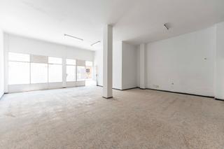 Appartement à Calle de arafo 40. Céntrico local con licencia de cambio de uso en calle arafo, 40