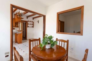 Appartamento in Calle isla de gran canaria 9. Piso bajo de dos habitaciones y terraza exterior en calle isla d