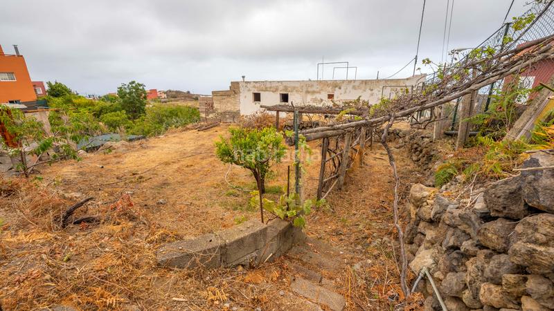 Foto 5daab6fa-e124-496f-9720-a49fc39d449a. Casa en camino bencomia 3 bonita finca urbana con casa antigua a reformar en camino bencomia, 3 - . en Icod de los Vinos