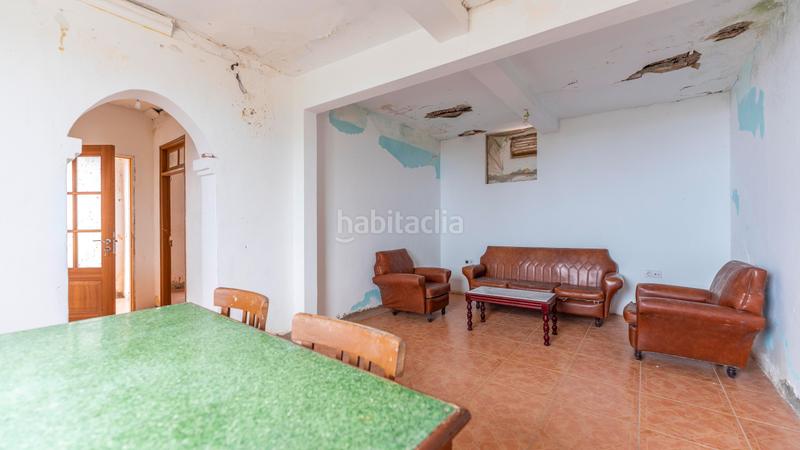 Foto b71e103c-b437-40bc-8a8e-a63a8bf4a775. Casa en camino bencomia 3 bonita finca urbana con casa antigua a reformar en camino bencomia, 3 - . en Icod de los Vinos