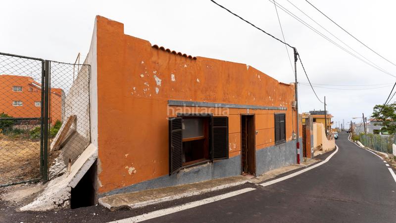 Foto cb3c9a4d-c186-41a5-87ba-6bc35913429a. Casa en camino bencomia 3 bonita finca urbana con casa antigua a reformar en camino bencomia, 3 - . en Icod de los Vinos