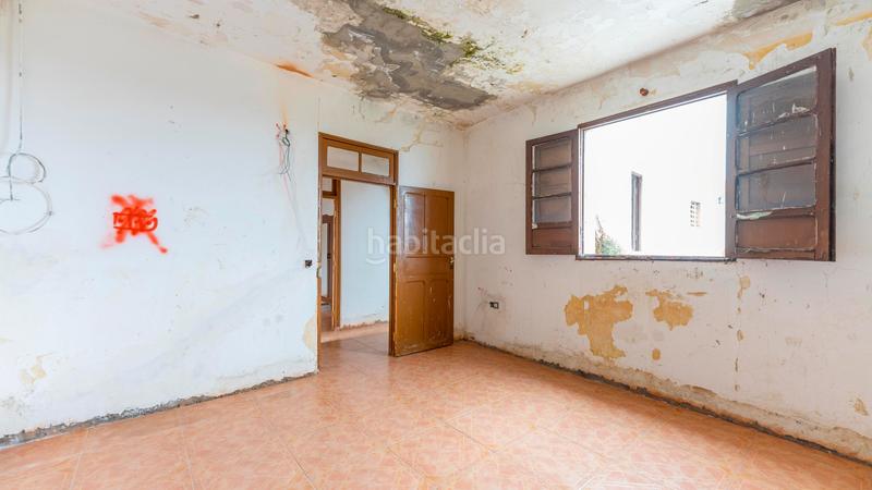Foto cf820987-ddbf-4b43-8dda-f82f808922ff. Casa en camino bencomia 3 bonita finca urbana con casa antigua a reformar en camino bencomia, 3 - . en Icod de los Vinos
