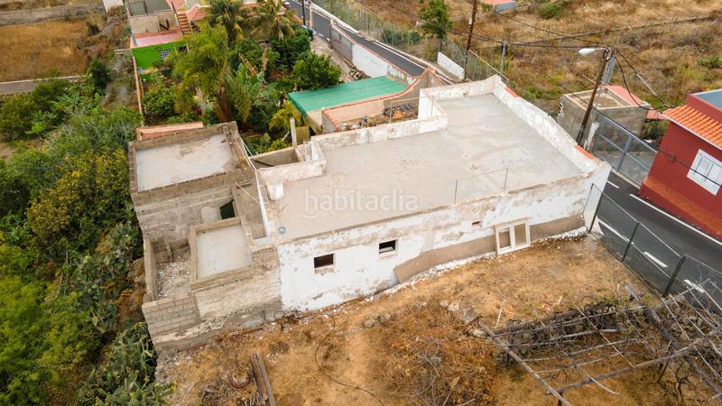 Foto e70f5a76-cb85-4d5e-bde4-4c3fa95441ef. Casa en camino bencomia 3 bonita finca urbana con casa antigua a reformar en camino bencomia, 3 - . en Icod de los Vinos