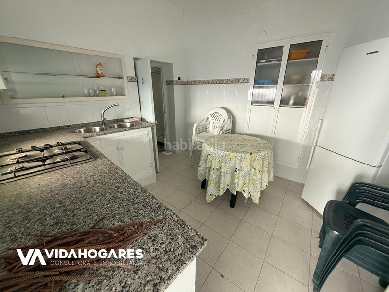 Foto 8305b32d-629b-4058-bfbc-381888faf671. Edificio oportunidad en el corazón si estás buscando piso en el centro, aqui tienes cuatro, te presentamos esta joya escondida en pl en Rota