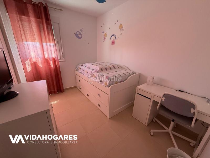 Foto 7669cbac-efef-43aa-91f5-ed0416f40bb9. Piso hoy te presentamos un encantador piso en punta candor, , con tres acogedoras habitaciones, dos baños, cocina independiente, sa en Rota