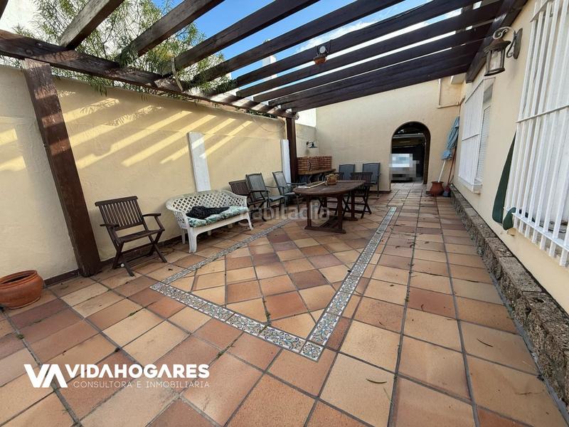 Foto 3685a516-9a5a-41af-98d0-46153c6a6030. Chalet quien avisa no es traidor, corres el riesgo de enamorarte de este casoplón. y no es para menos, porque estamos hablando de una joy en Rota
