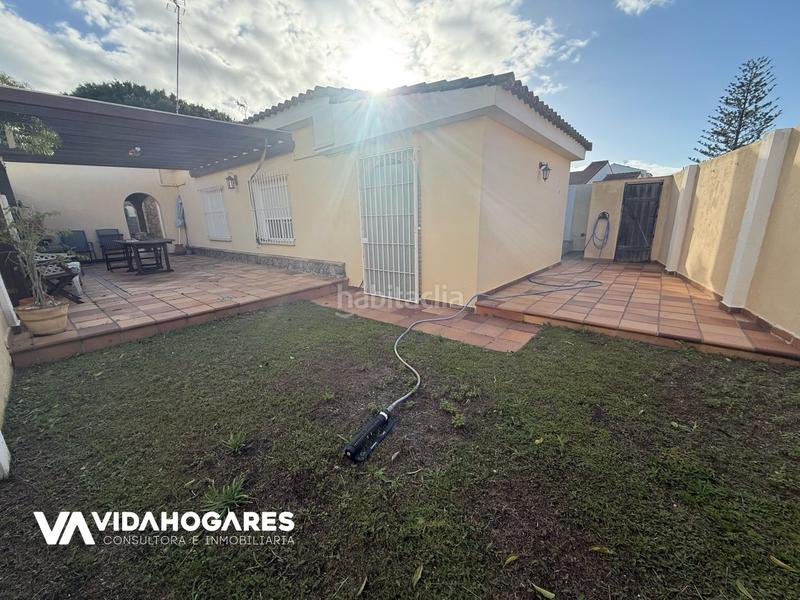 Foto 55214f0e-f645-46e9-8c79-56b98dfe29f7. Chalet quien avisa no es traidor, corres el riesgo de enamorarte de este casoplón. y no es para menos, porque estamos hablando de una joy en Rota