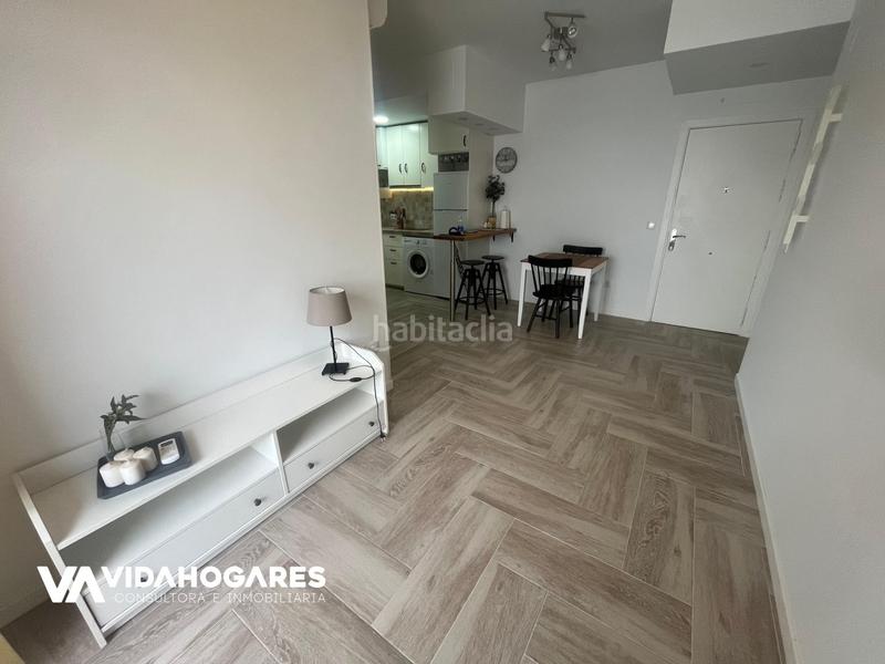 Foto 6fc74841-fbeb-4c7d-863f-8e31bd8d73e2. Piso bienvenidos a vidahogares, donde convertimos tus sueños de hogar en realidad. en esta acogedora vivienda de una habitación en el c en Rota