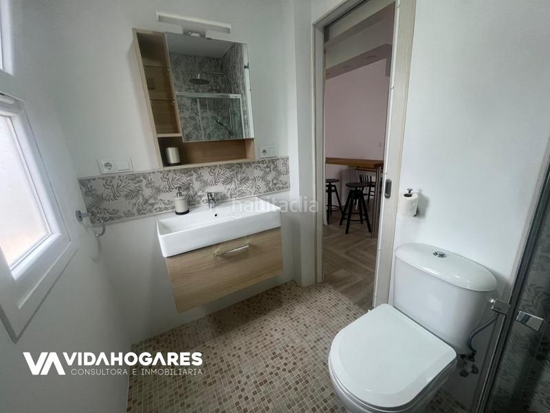 Foto d1eee5cb-c2df-4645-a8d1-4c171be75fa4. Piso bienvenidos a vidahogares, donde convertimos tus sueños de hogar en realidad. en esta acogedora vivienda de una habitación en el c en Rota