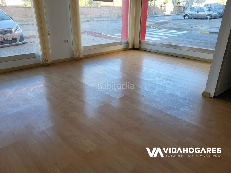 Foto afc6ab5b-98d5-400d-81ef-39c109a32a0b. Local comercial en Norte - Blanca Paloma Rota