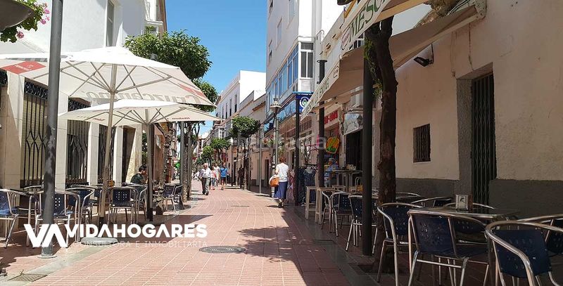Foto 2facf194-77d1-446e-a727-7d7524472598. Local comercial a Centro - La Costilla Rota